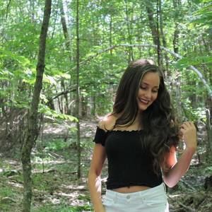 Meet your Posher, Laurie